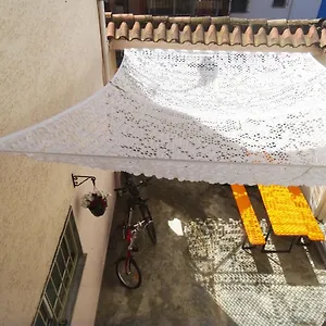 https://buff-hostel-tirana.hotels-in-tirana.com
